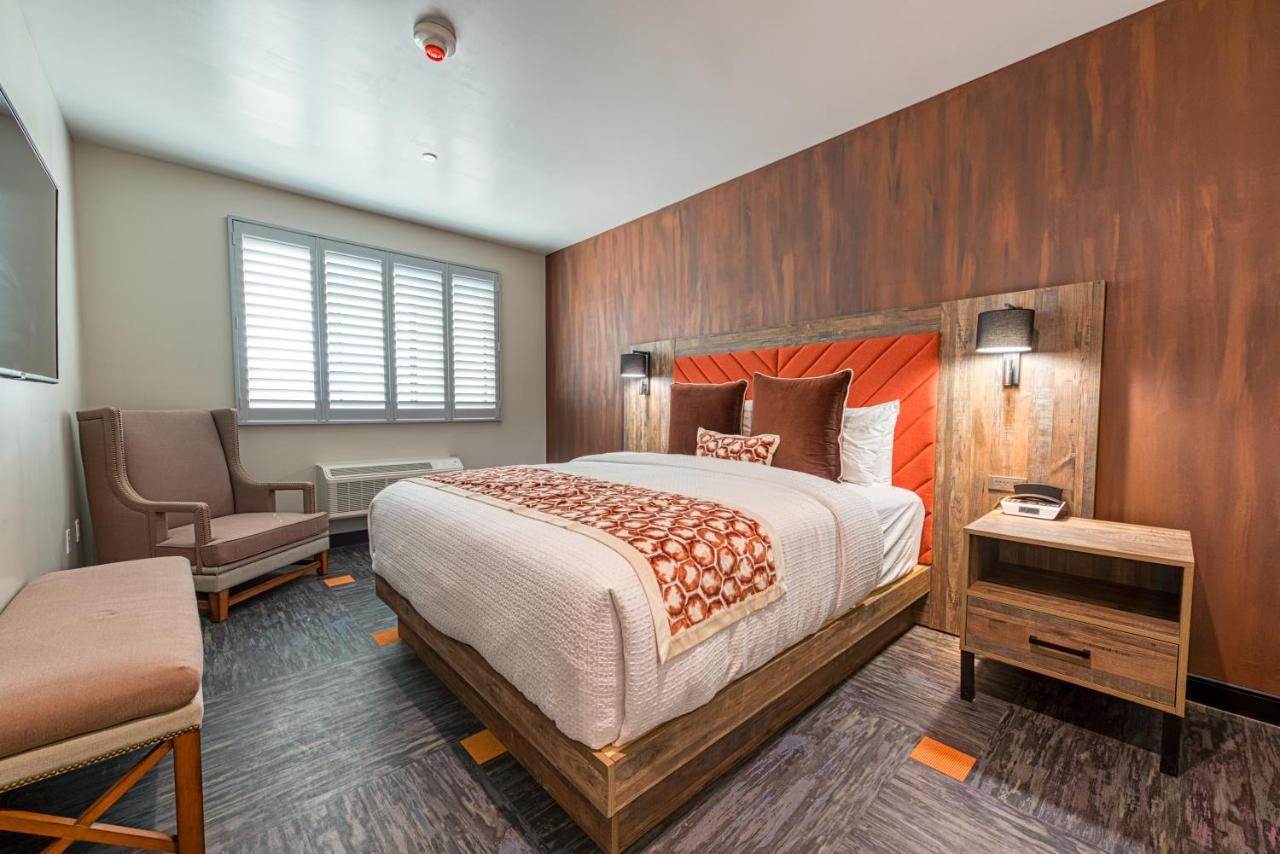 Hotel Lexen Newhall & Santa Clarita - Near Six Flags Magic Mountain Ngoại thất bức ảnh