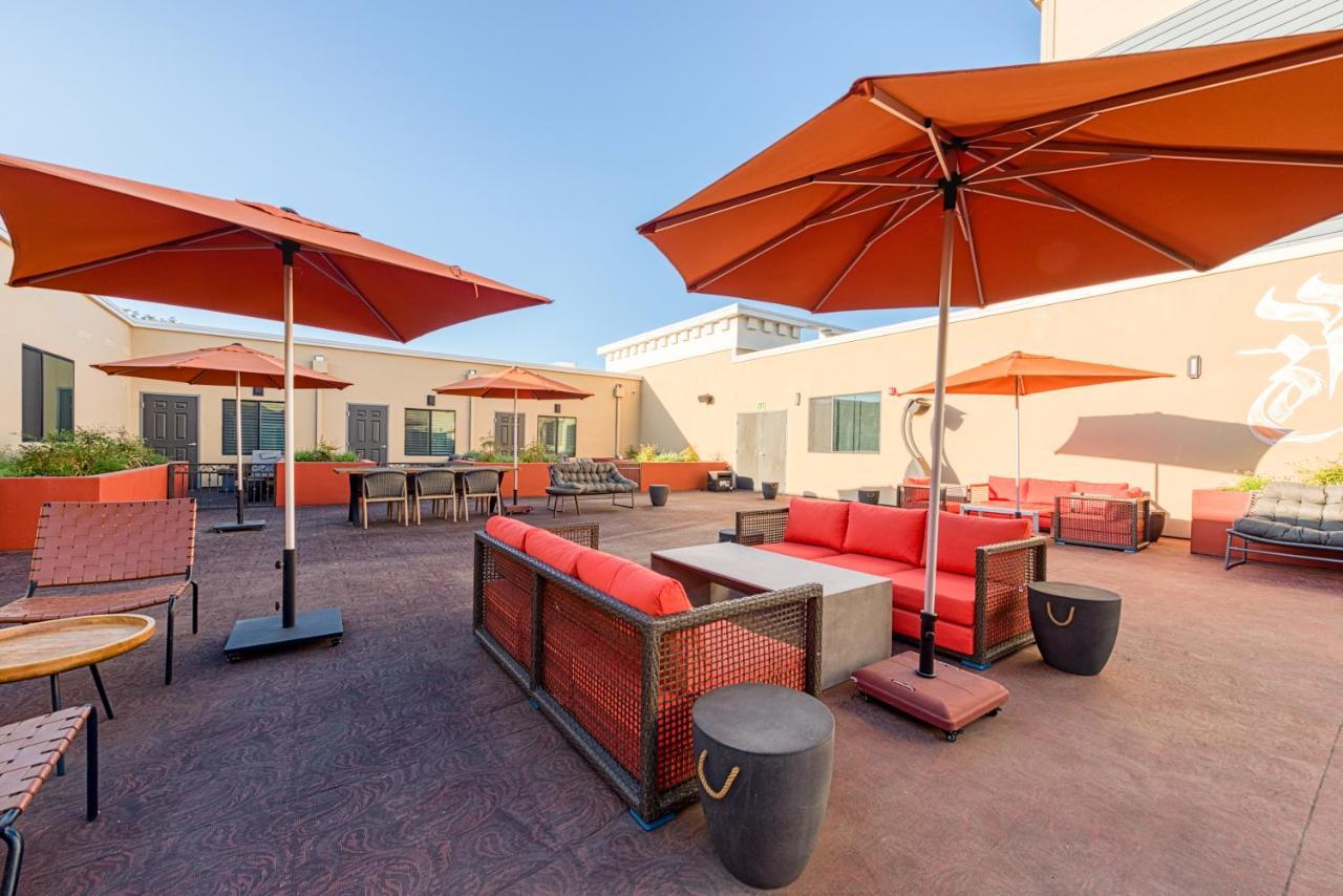 Hotel Lexen Newhall & Santa Clarita - Near Six Flags Magic Mountain Ngoại thất bức ảnh