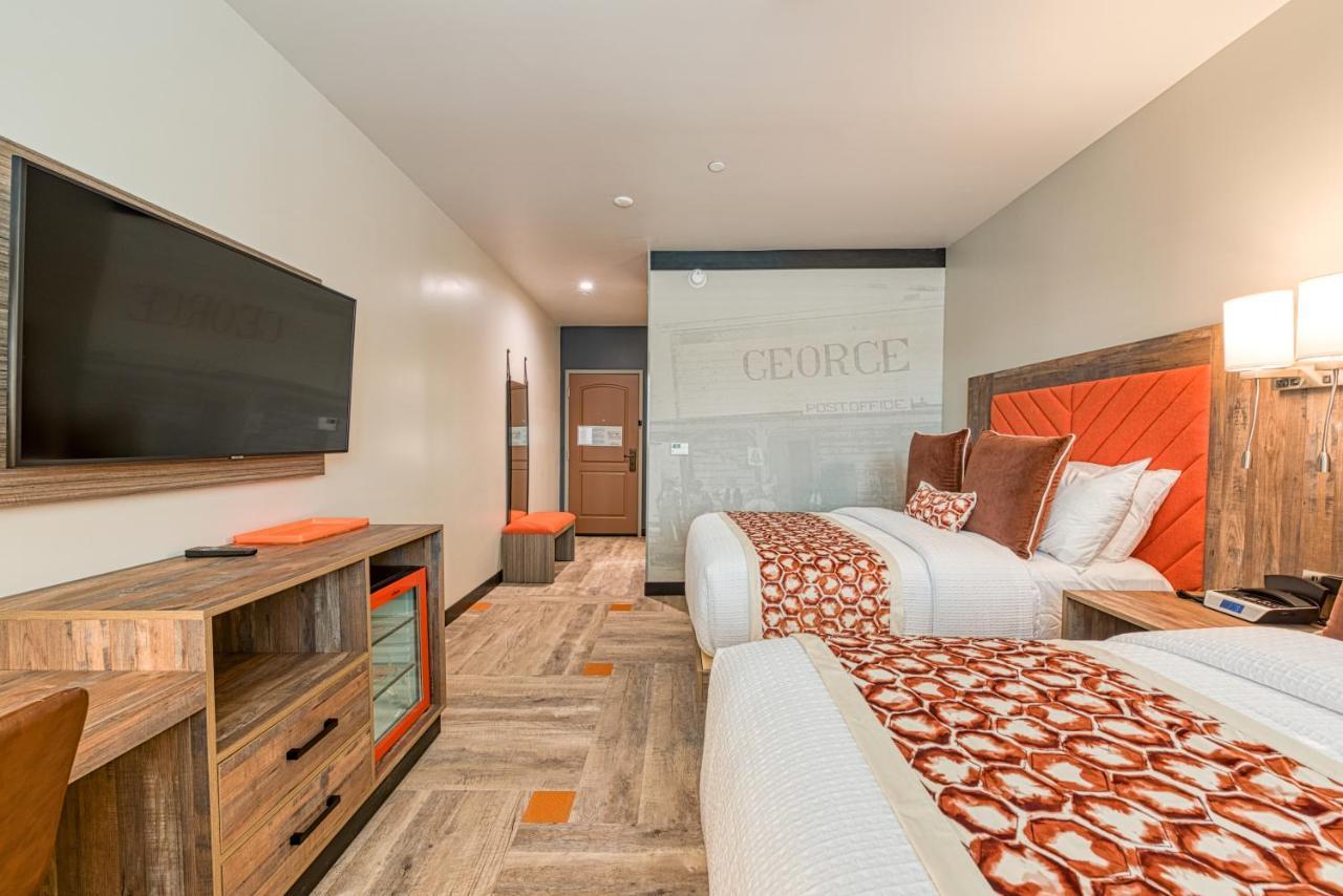 Hotel Lexen Newhall & Santa Clarita - Near Six Flags Magic Mountain Ngoại thất bức ảnh