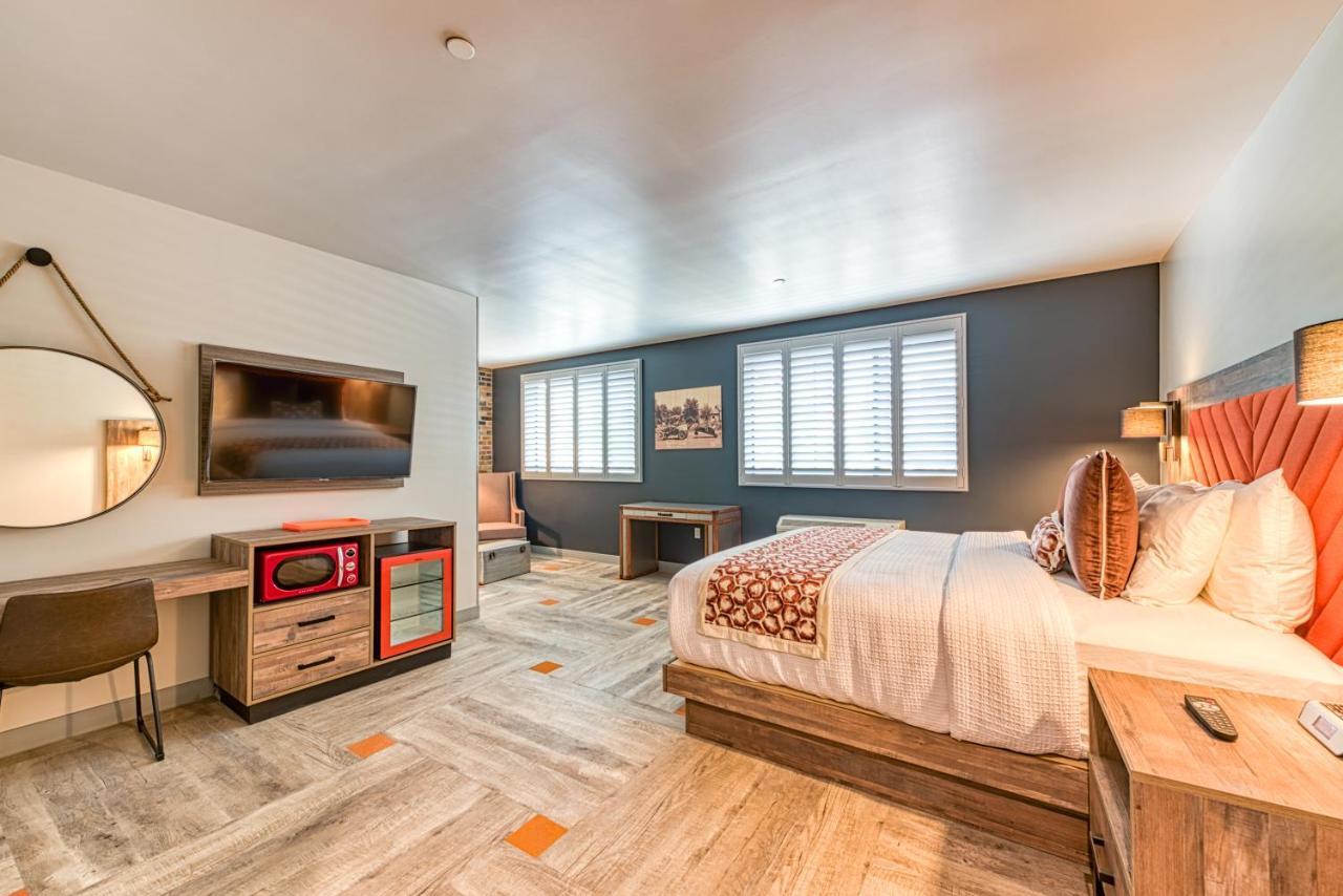 Hotel Lexen Newhall & Santa Clarita - Near Six Flags Magic Mountain Ngoại thất bức ảnh