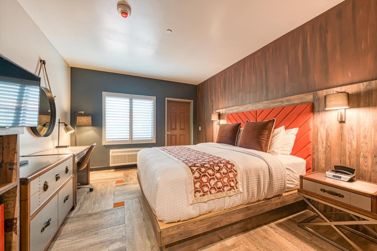 Hotel Lexen Newhall & Santa Clarita - Near Six Flags Magic Mountain Ngoại thất bức ảnh