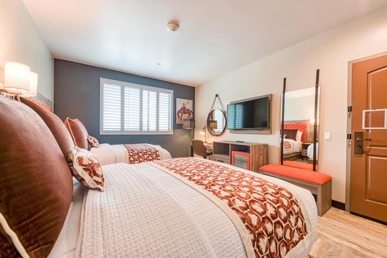 Hotel Lexen Newhall & Santa Clarita - Near Six Flags Magic Mountain Ngoại thất bức ảnh
