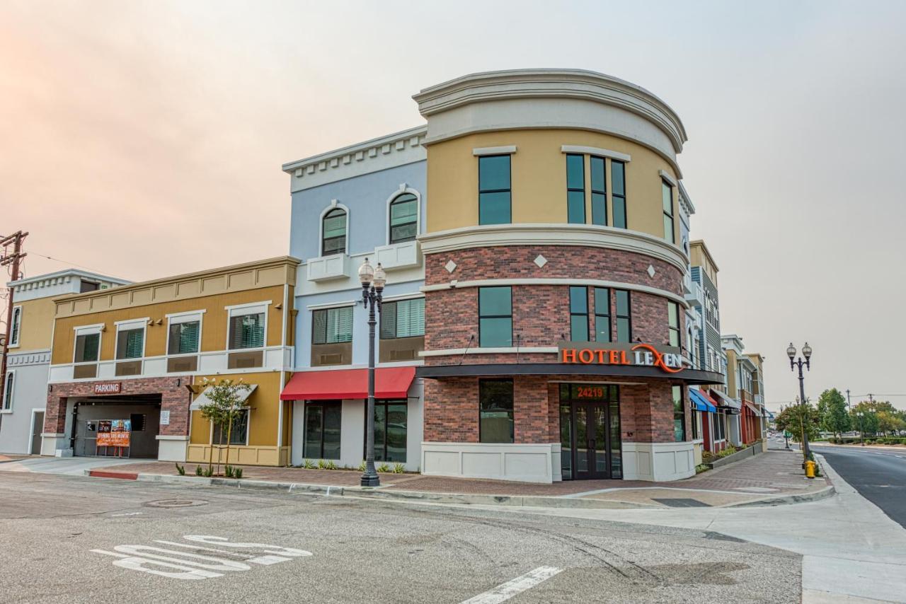 Hotel Lexen Newhall & Santa Clarita - Near Six Flags Magic Mountain Ngoại thất bức ảnh