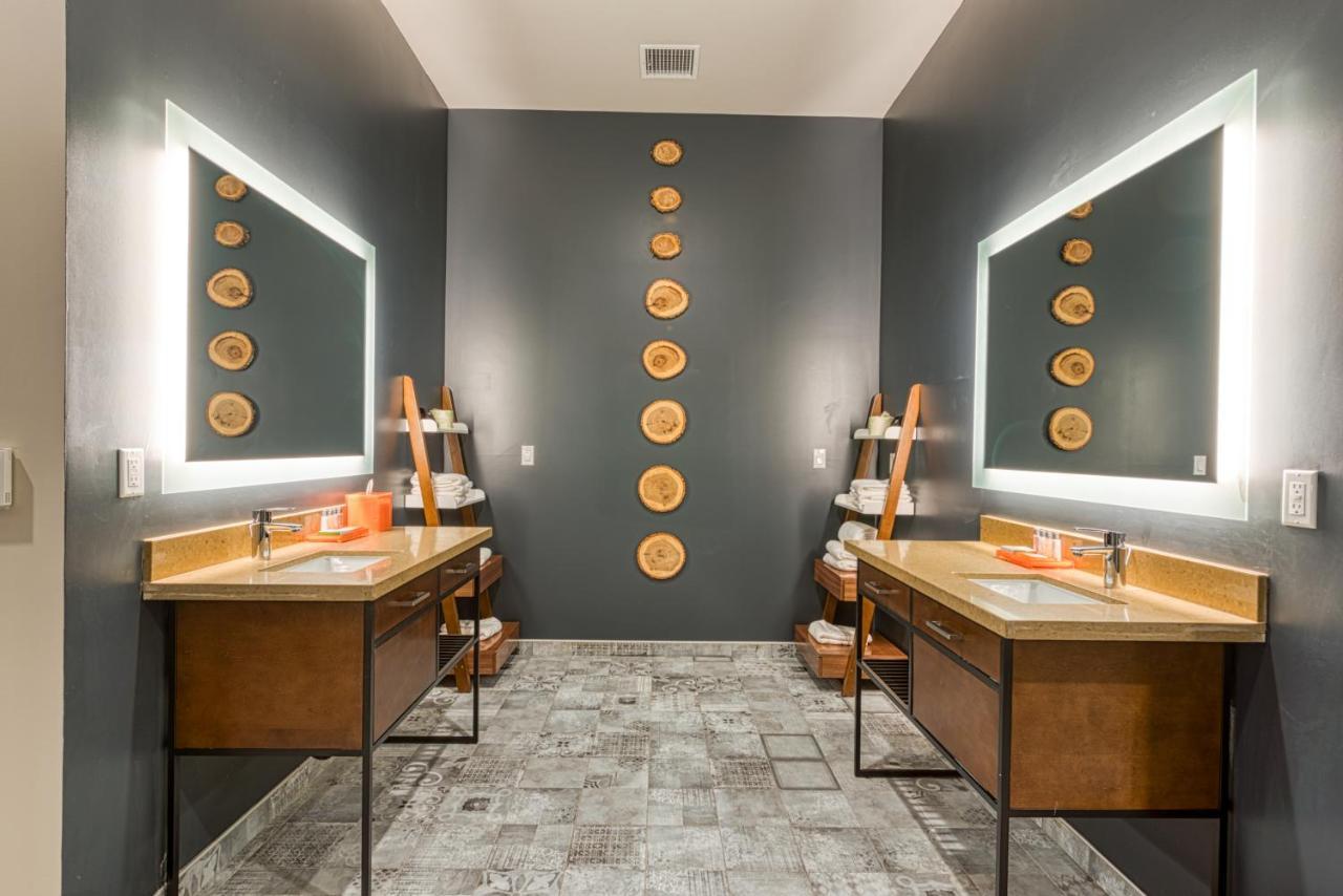 Hotel Lexen Newhall & Santa Clarita - Near Six Flags Magic Mountain Ngoại thất bức ảnh